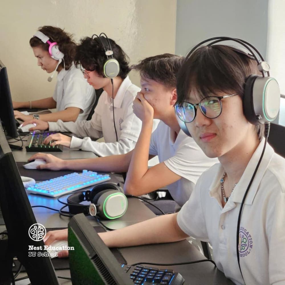 The Valorant competition organized by Nest Education IT School among high school students has ended successfully!